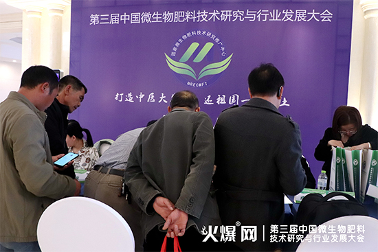 �������� ��΢������ϴ������ʢ���_Ļ������ʢ�r�����e�^��